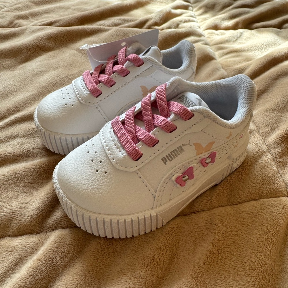 Puma Kids White and Pink Butterfly Sneakers